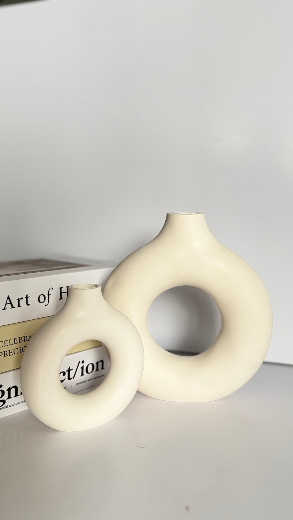 Krispy Crème Vase Set – Modern Donut-Inspired Sculptural Vases (Handmade)