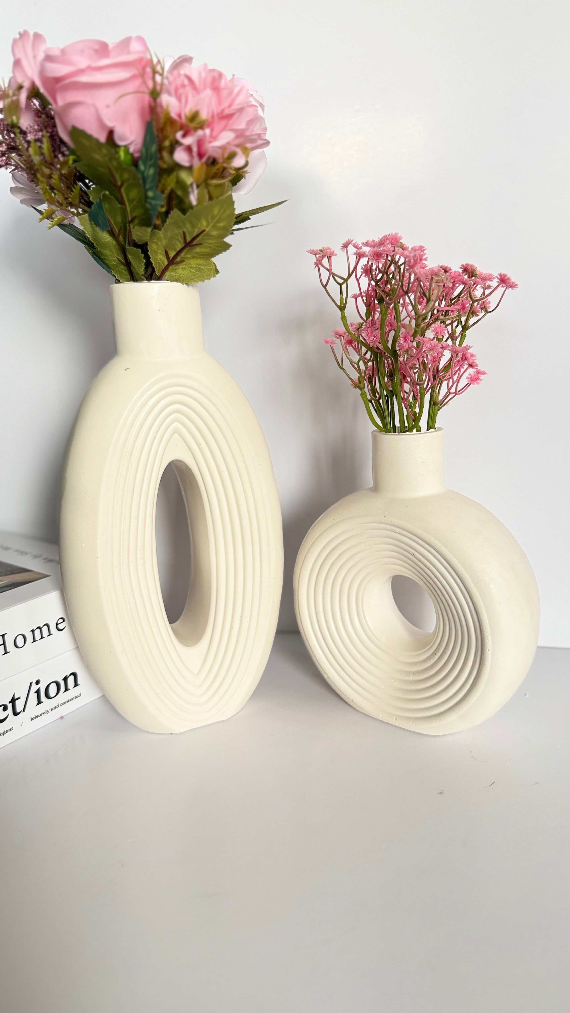 Amaris Vase Set – Sculptural Oval & Round Vases (Handmade)